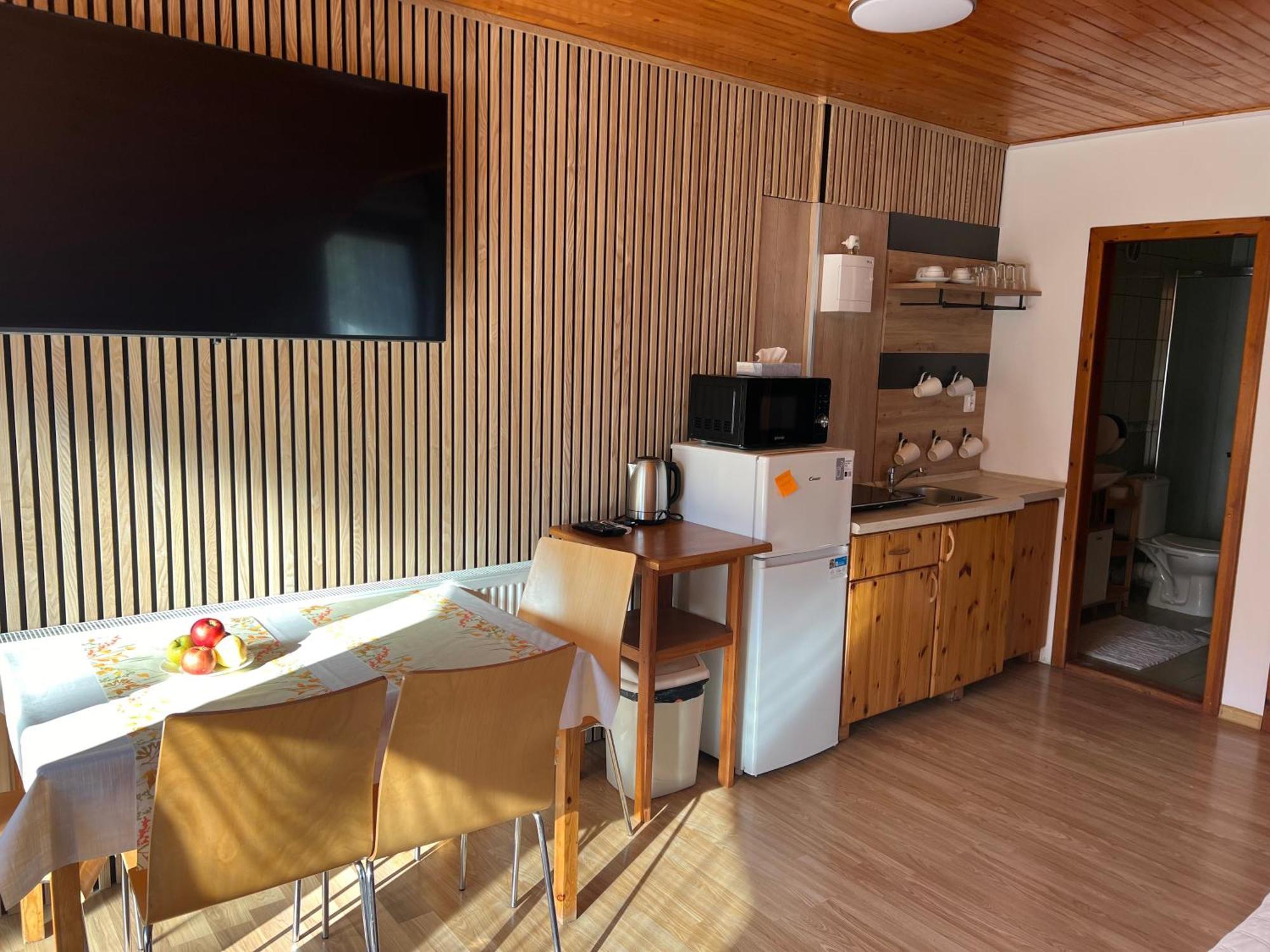Apartmany Vinné Zewnętrze zdjęcie